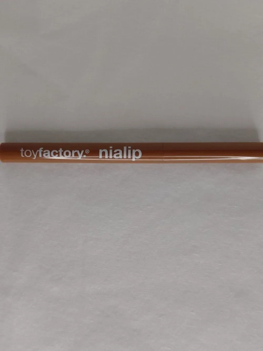 Toyfactory - Nialip Lip Liner in Nude Protocol + Deep Seek